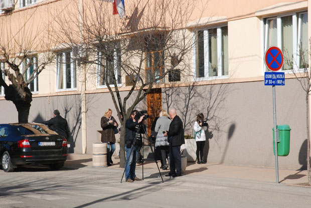 У Брусу још чекају Јуткину оставку